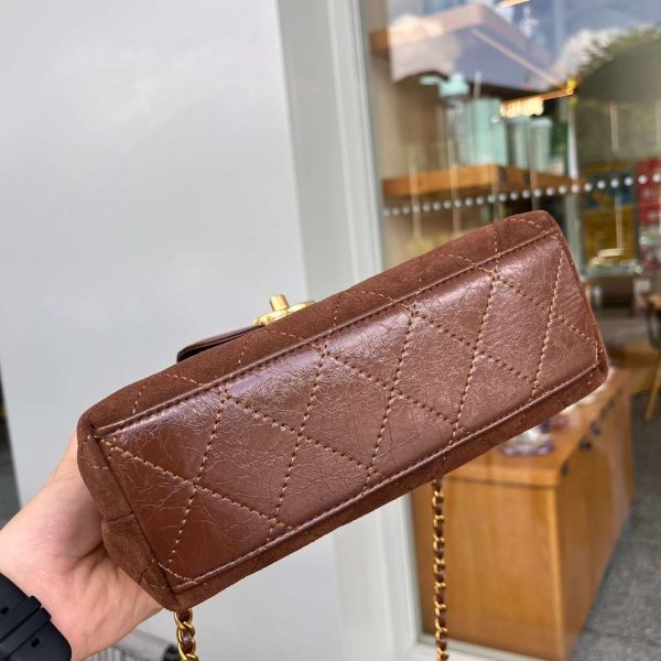 Chanel CLUTCH WITH STRAP