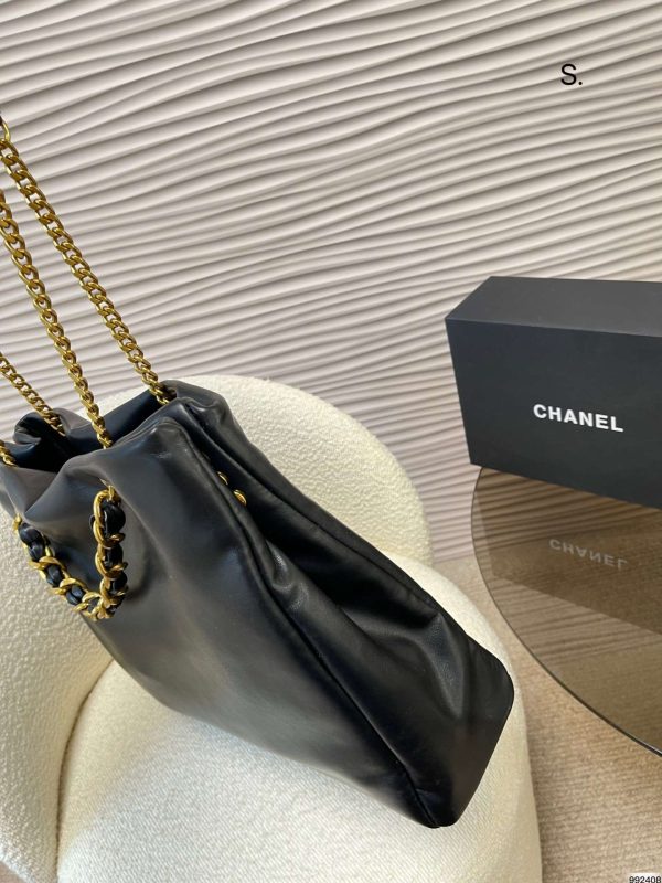 Chanel 22 Small Handbag Black Gold