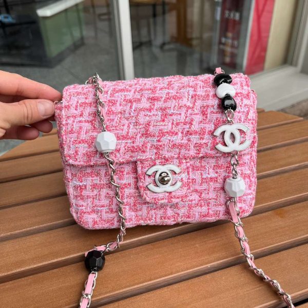 CHANEL TWEED PINK FLAP BAG