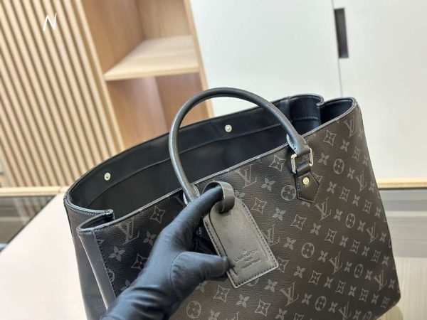 LOUIS VUITTON Louis Vuitton Monogram Eclipse Canvas Grand Sac Bag