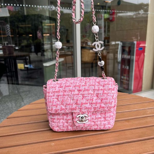 CHANEL TWEED PINK FLAP BAG