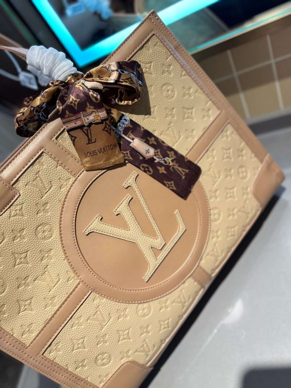 Large LV tote