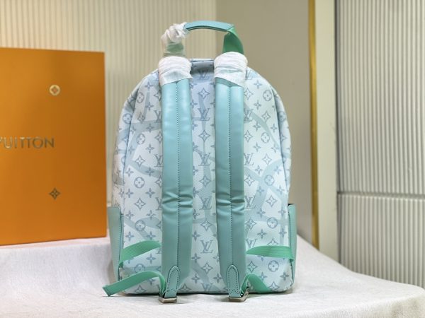 LOUIS VUITTON DISCOVERY BACKPACK CRYSTAL BLUE