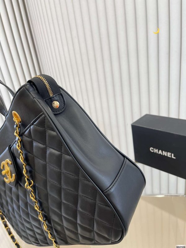 Chanel Shoulder Bag