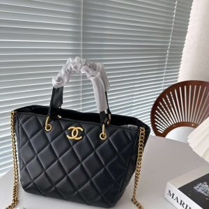 Chanel 23B Tote Bag