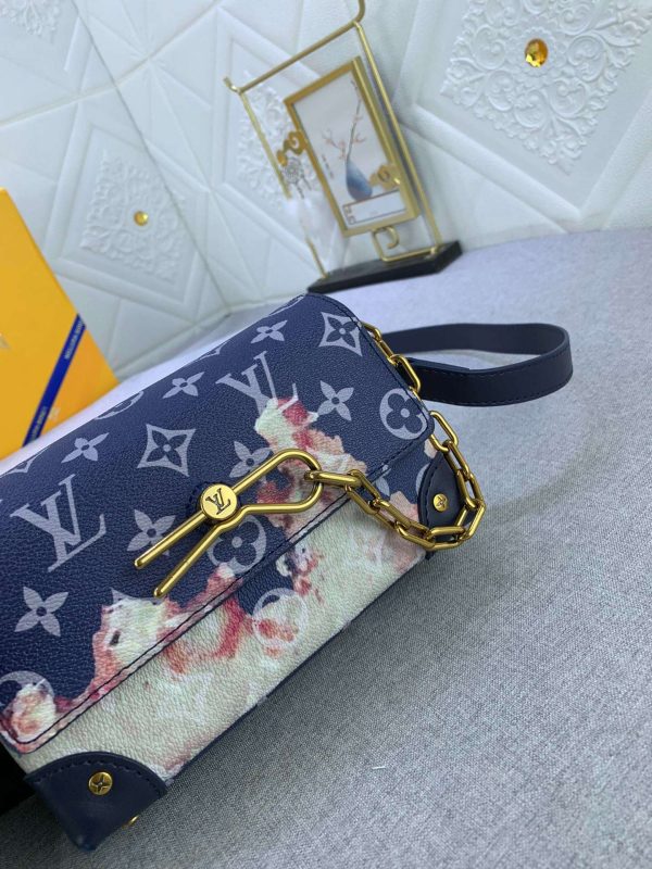 LV Steamer Wearable Wallet Monogram Bleach