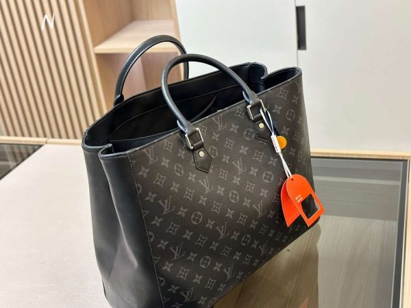 LOUIS VUITTON Louis Vuitton Monogram Eclipse Canvas Grand Sac Bag