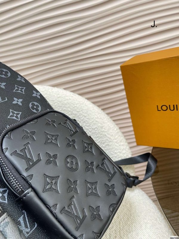 Louisvuitton MULTIPOCKET