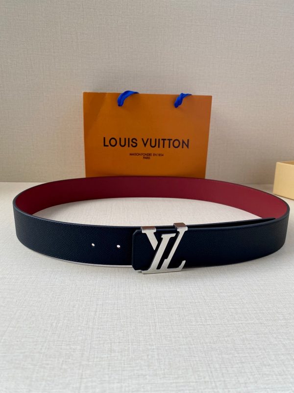 Women’s Luxury LUV BELTS 017