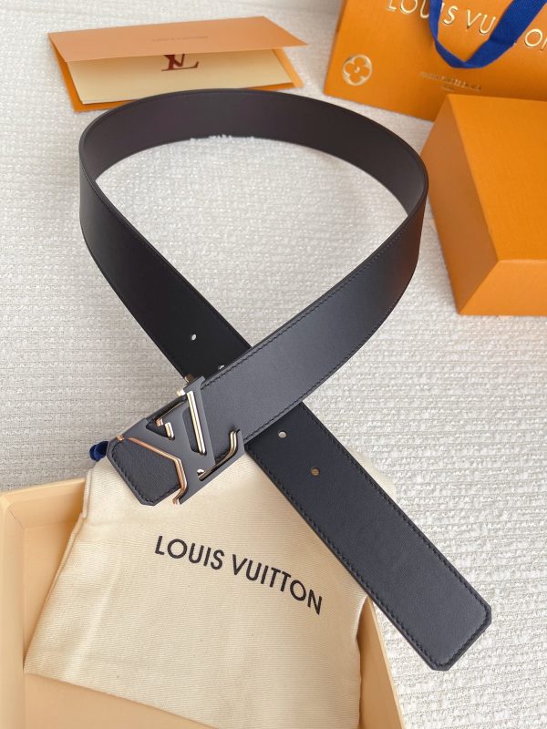 Women’s Luxury LUV BELTS 031