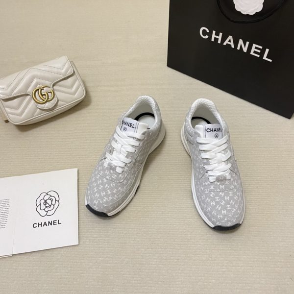 Luxury  Sneaker  CHL 058