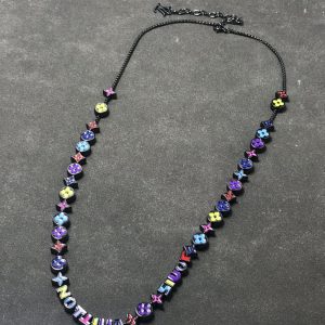 EN – Lux LV Necklaces 021
