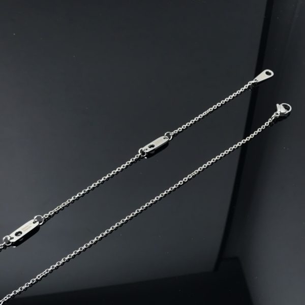 EN – Lux LV Necklaces 043