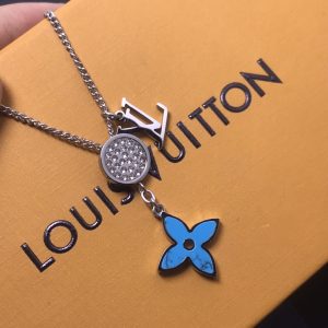 EN – Lux LV Necklaces 081