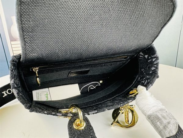 Christian Dior Medium Lady D-Lite Bag 3