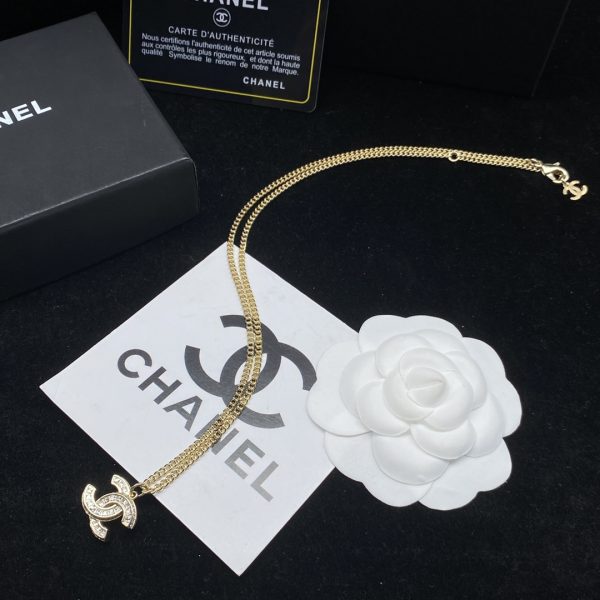 EN – Lux CHL Necklaces 039