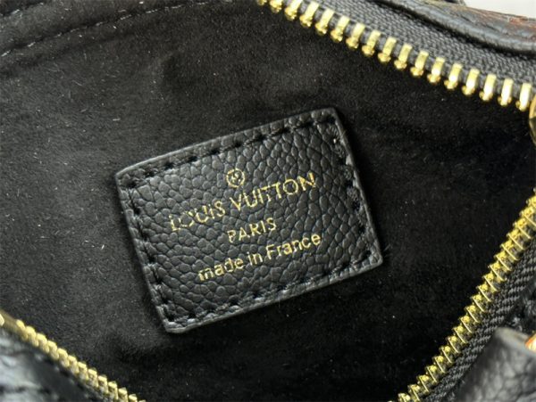 Louis Vuitton Speedy Nano M81085
