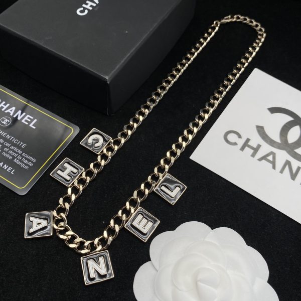 EN – Lux CHL Necklaces 033