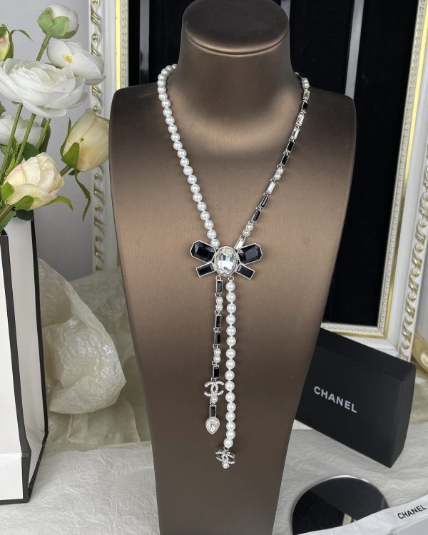 EN – Lux CHL Necklaces 009