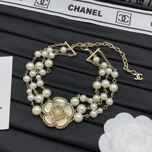 EN – Lux CHL Necklaces 002