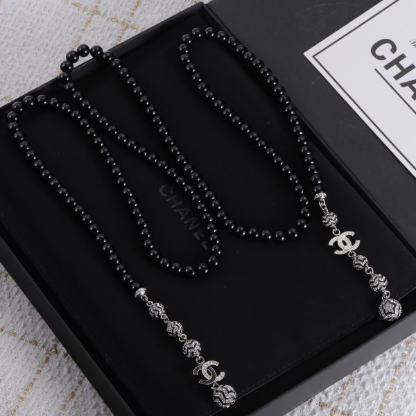 EN – Lux CHL Necklaces 007