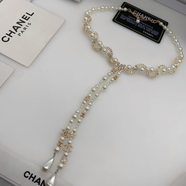 EN – Lux CHL Necklaces 012