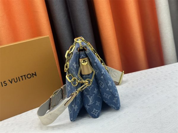 Louis Vuitton Coussin Pm Shoulder Bag Black