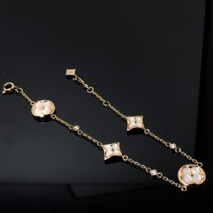 EN – Lux LV Necklaces 036