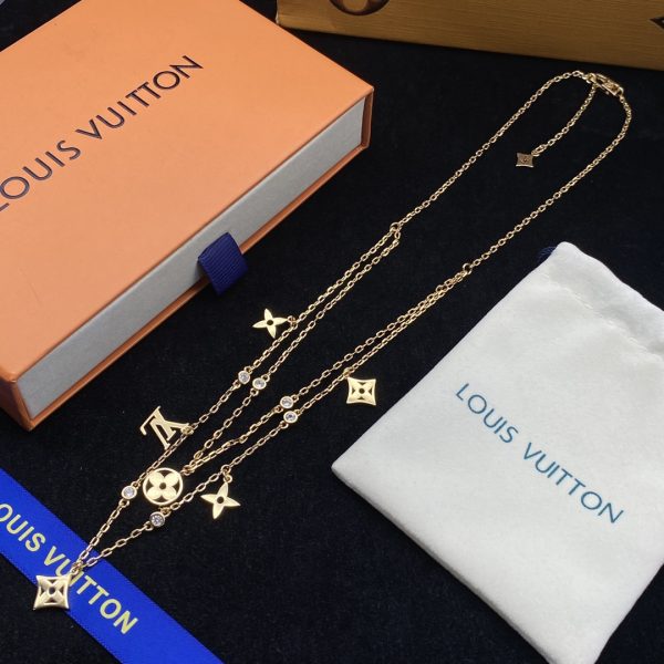 EN – Lux LV Necklaces 052