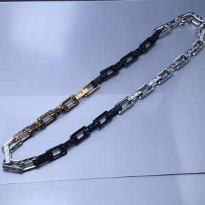 EN – Lux LV Necklaces 018