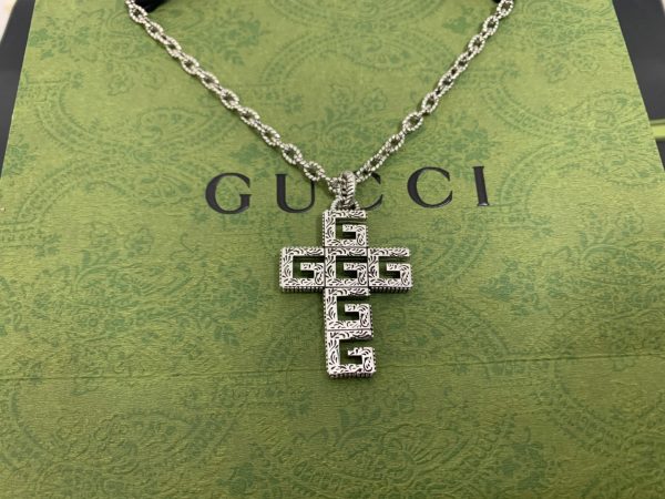 EN – Lux GCI Necklaces 020