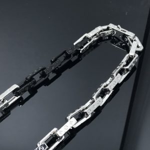 EN – Lux LV Necklaces 044
