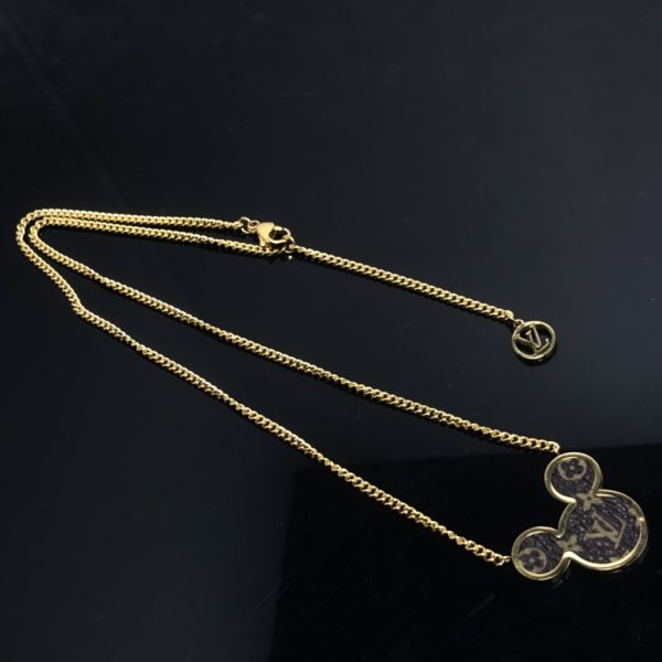 EN – Lux LV Necklaces 084