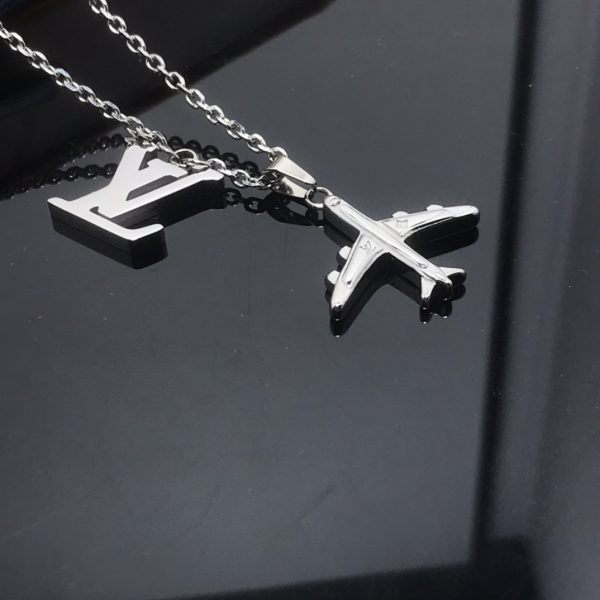 EN – Lux LV Necklaces 086