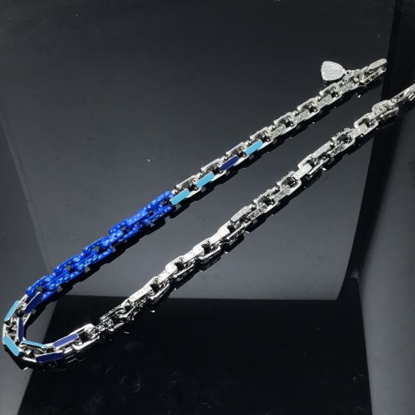 EN – Lux LV Necklaces 032