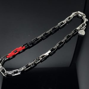 EN – Lux LV Necklaces 041