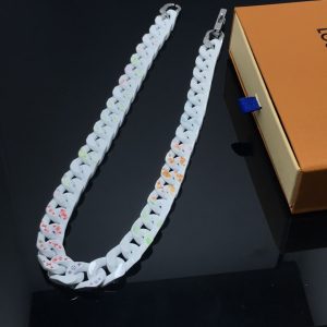 EN – Lux LV Necklaces 048