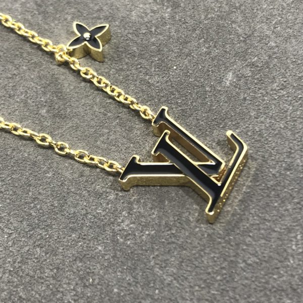 EN – Lux LV Necklaces 025