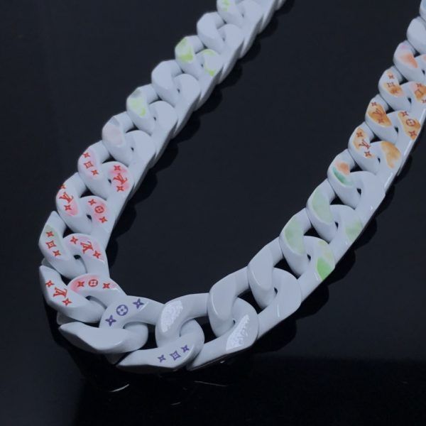 EN – Lux LV Necklaces 048