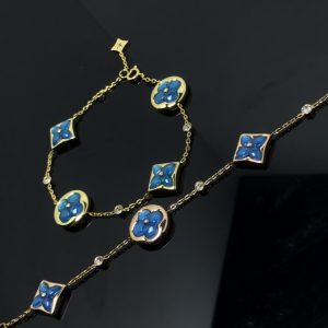 EN – Lux LV Necklaces 053