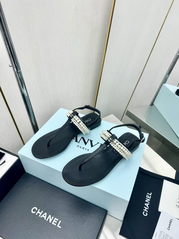 Chanel Women’s Sandals 555