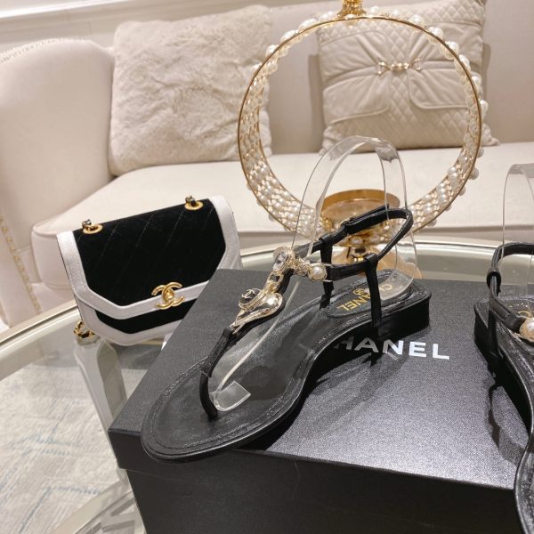 Chanel Women’s Sandals 589