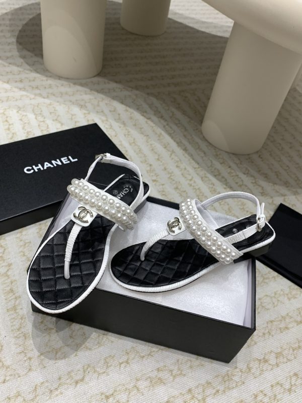 Chanel Women’s Sandals 562