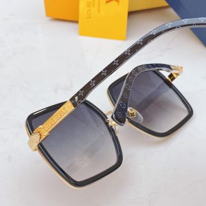 Louis Vuitton Link Cat Eye Sunglasses