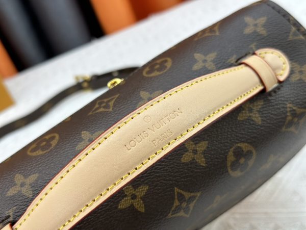 LOUIS VUITTON POCHETTE METIS