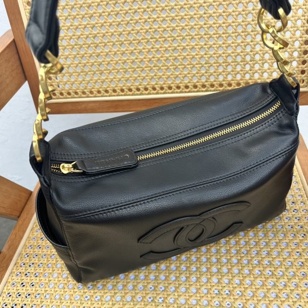 CHANEL Caviar Timeless CC Soft Tote Black