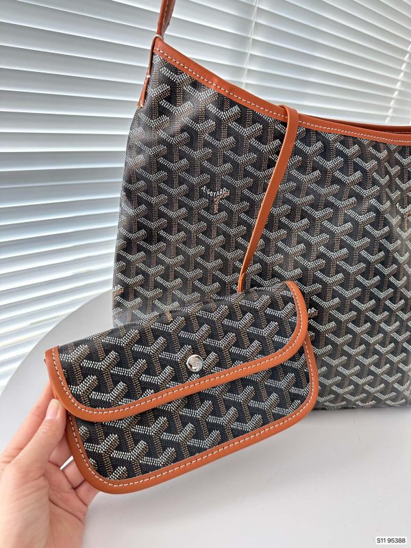 Goyard Hobo Bag