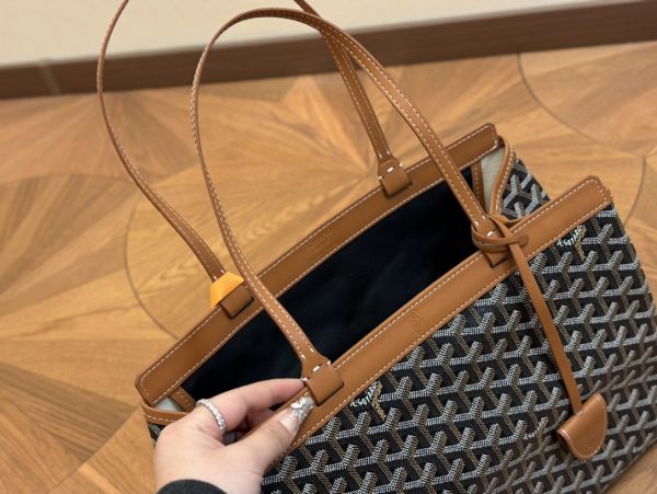 Goyard Bellechasse PM Bag