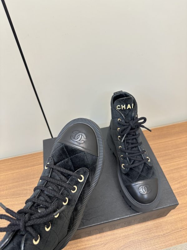 CHANEL WOMEN’S BOOTS