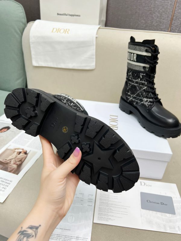 DIOR WOMEN’S BOOTS